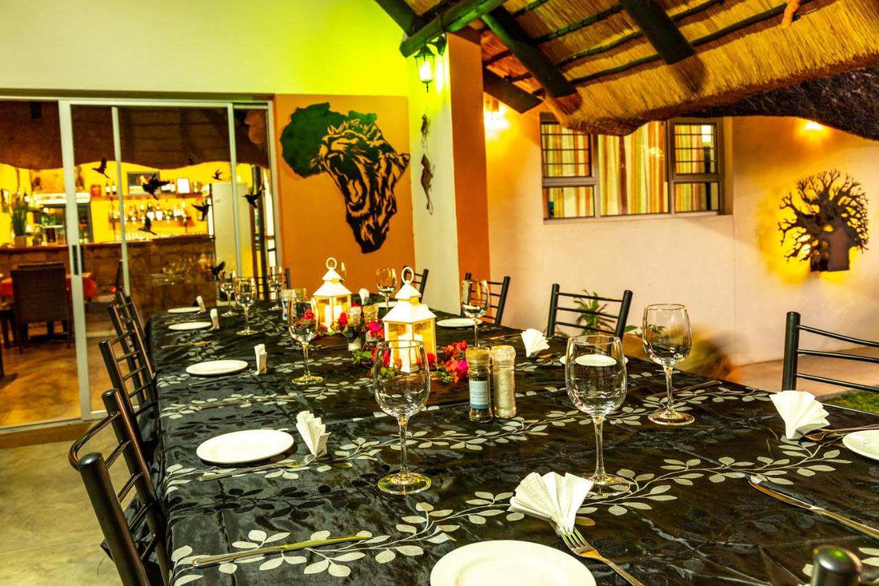Lion'S Den Guesthouse Otjiwarongo Ngoại thất bức ảnh